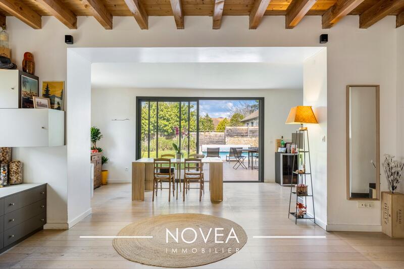 Maison - 121 m² - 6 pièces