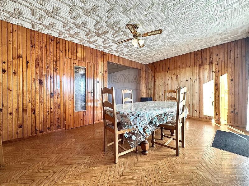 Maison - 96 m² - 5 pièces