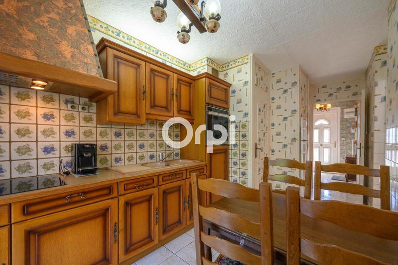 Maison - 93 m² - 4 pièces