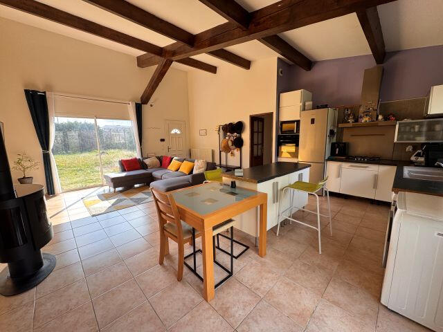 Maison - 87 m² - 4 pièces