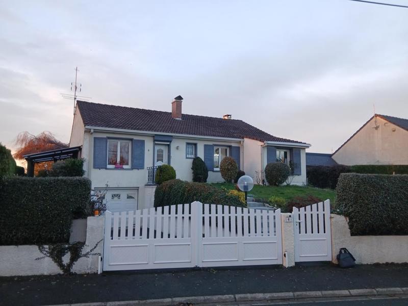 Maison - 97 m² - 5 pièces