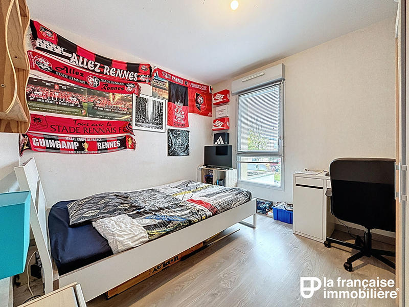 Maison - 93 m² - 5 pièces