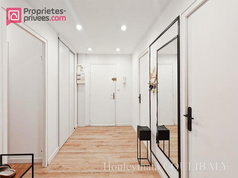 Appartement - 92 m² - 3 pièces