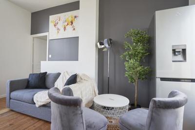 Appartement - 84 m² - 5 pièces