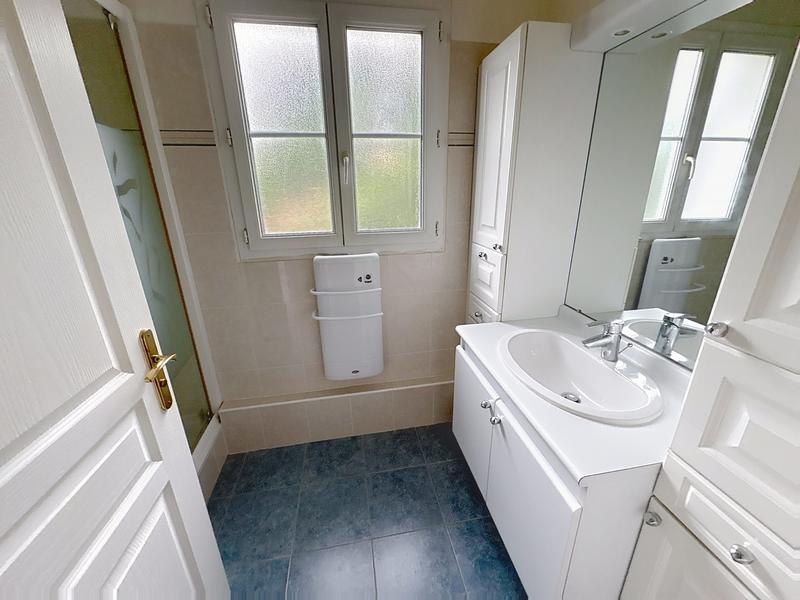 Appartement - 102 m² - 4 pièces