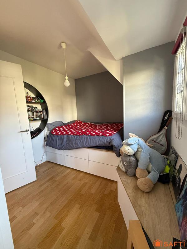 Maison - 155 m² - 6 pièces