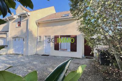 Maison - 115 m² - 6 pièces