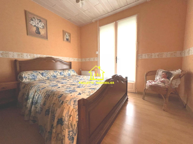 Maison ancienne - 170 m² - 5 pièces