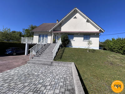 Maison - 112 m² - 4 pièces