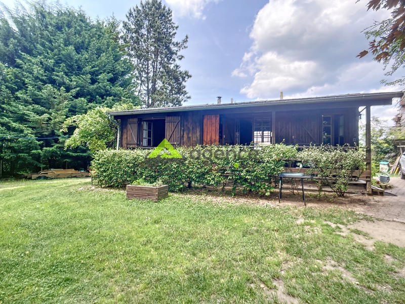 Propriété - 180 m² - 15 pièces