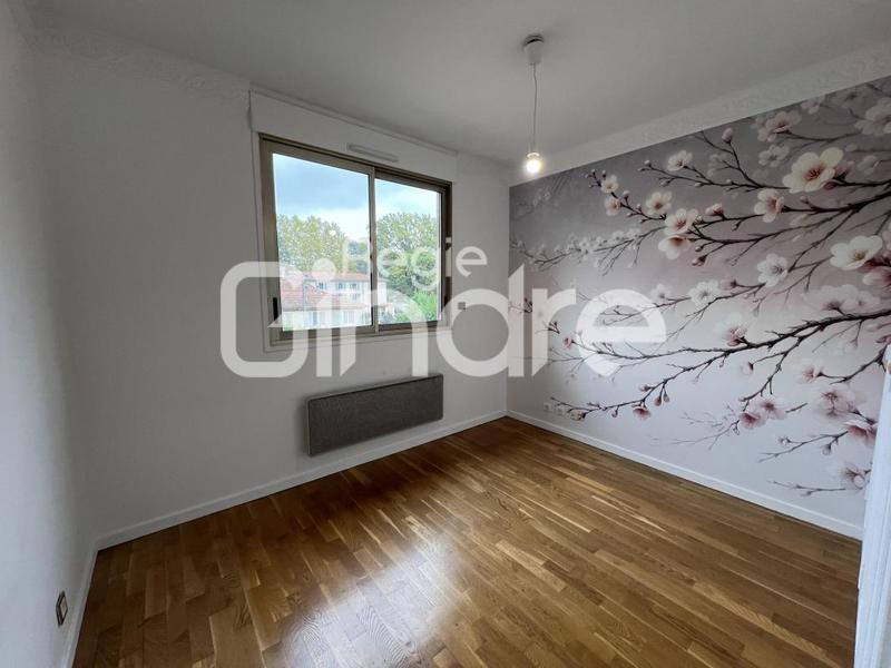 Appartement - 93 m² - 4 pièces
