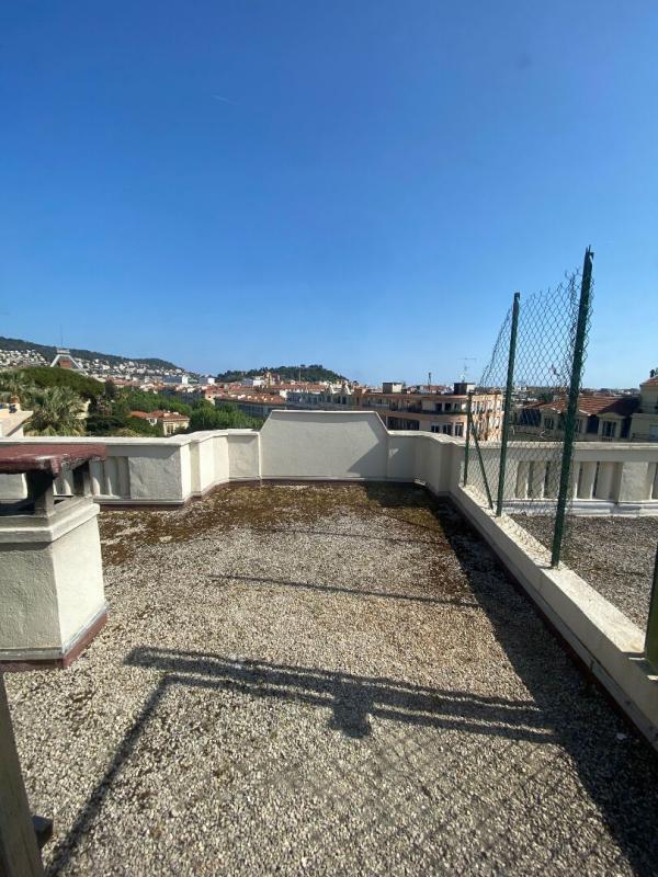 Studio - 17 m² - 1 pièce