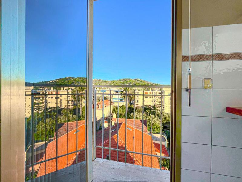 Appartement - 96 m² - 4 pièces