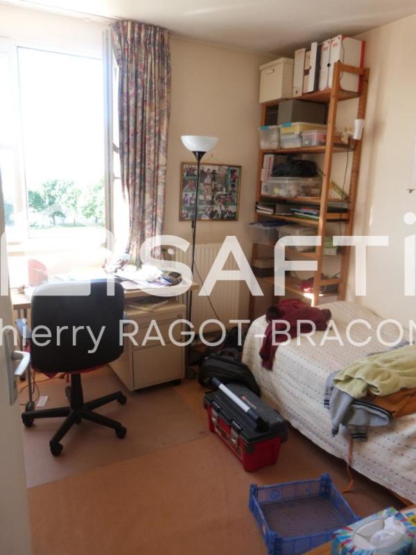 Appartement - 75 m² - 3 pièces