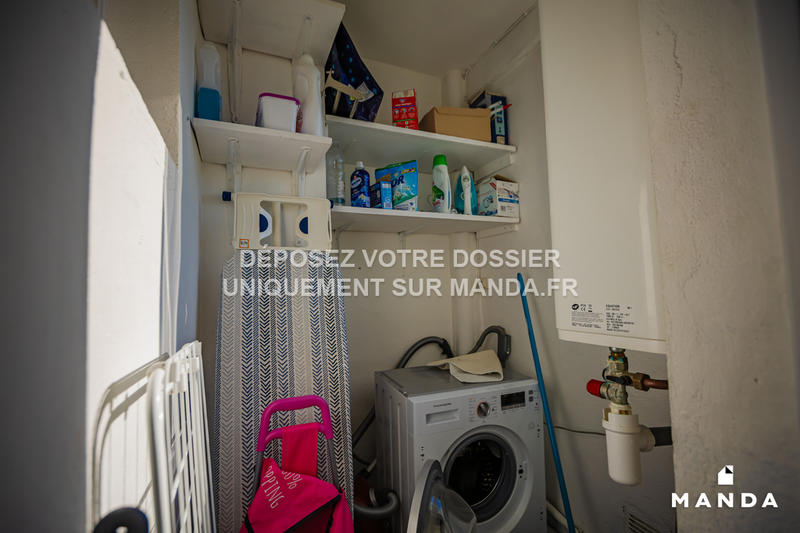 Chambre - 10 m² - 5 pièces