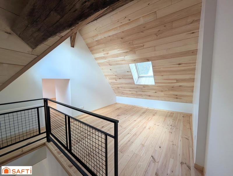 Maison - 160 m² - 9 pièces