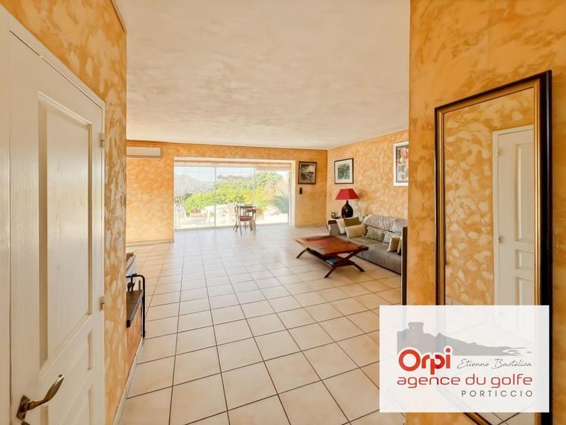 Maison - 143 m² - 3 pièces