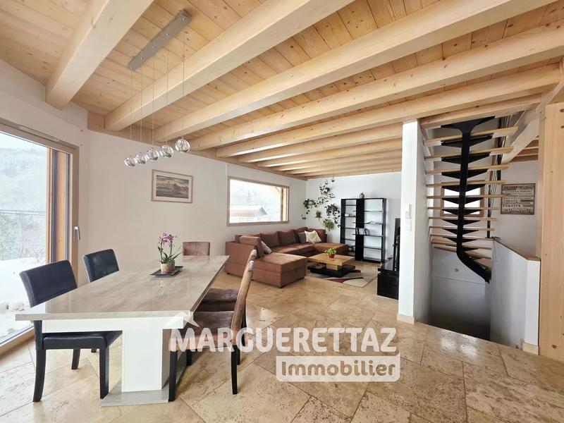 Maison - 156 m² - 5 pièces