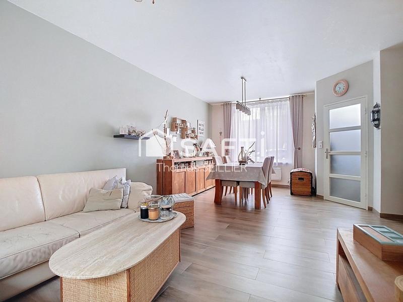 Maison - 99 m² - 4 pièces