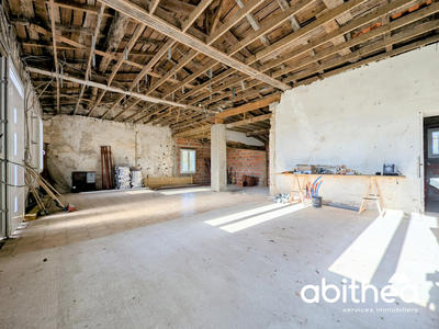 Maison - 110 m² - 1 pièce