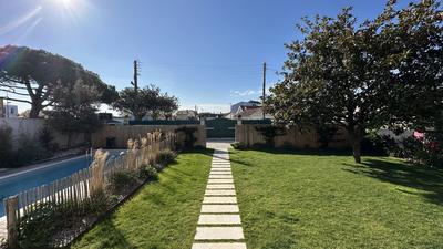 Maison - 199 m² - 8 pièces