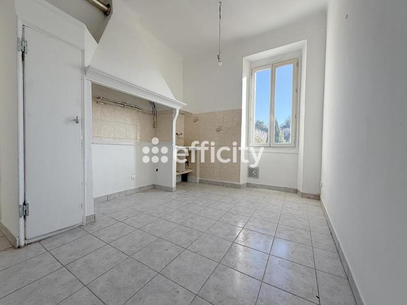 Appartement ancien - 38 m² - 3 pièces