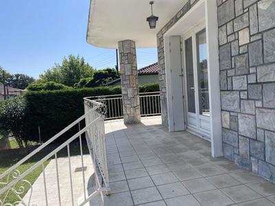 Maison - 140 m² - 4 pièces
