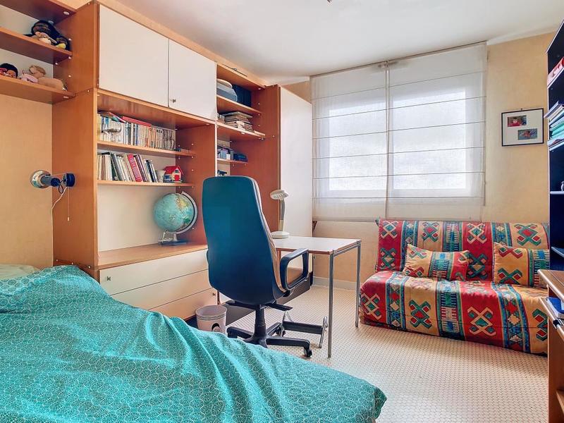 Appartement - 102 m² - 4 pièces