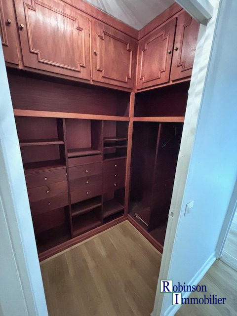 Appartement - 89 m² - 4 pièces