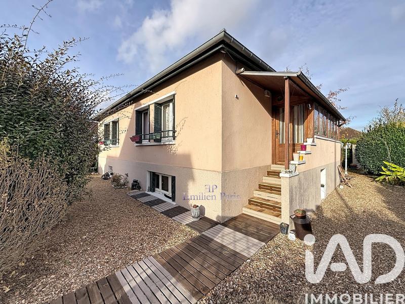 Maison - 84 m² - 4 pièces