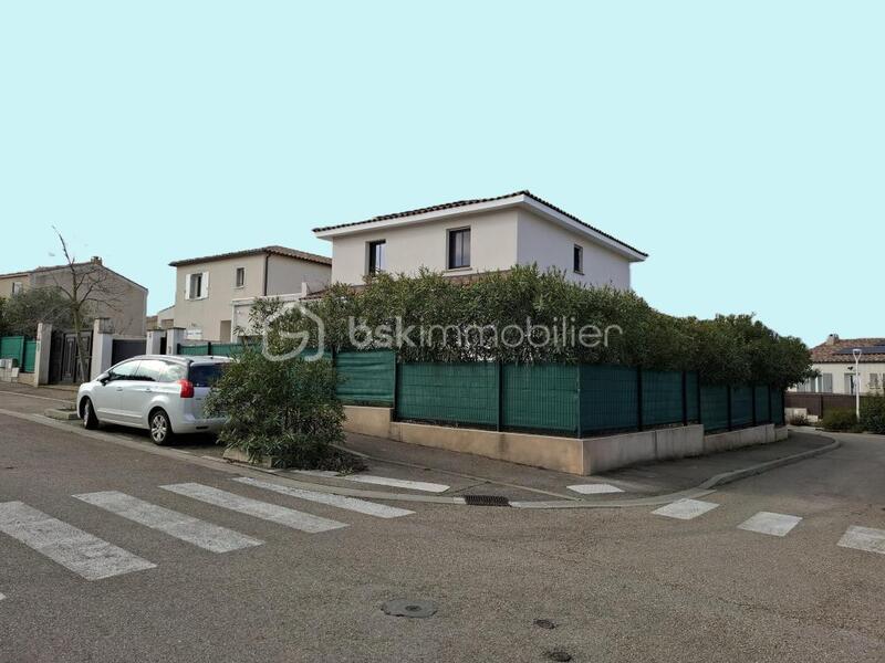 Maison traditionnelle - 156 m² - 6 pièces