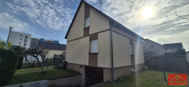 Maison - 82 m² - 5 pièces