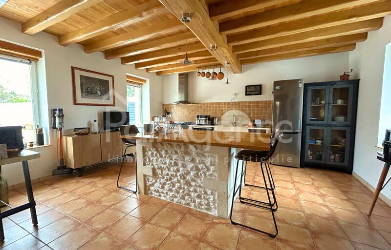 Maison - 189 m² - 6 pièces