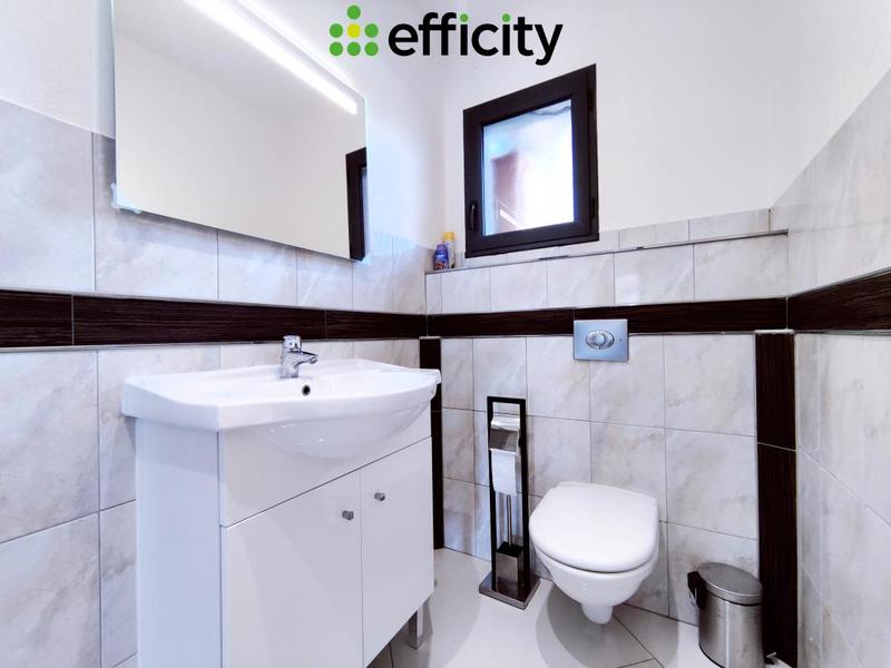 Maison d'architecte - 218 m² - 6 pièces