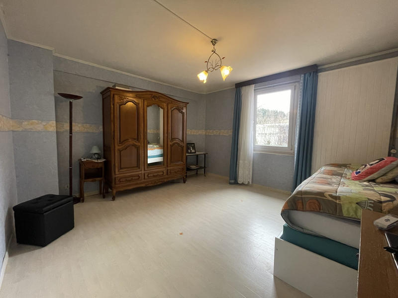 Maison - 102 m² - 4 pièces