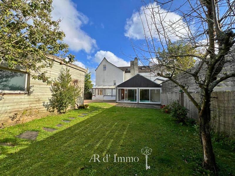 Maison bourgeoise - 165 m² - 8 pièces