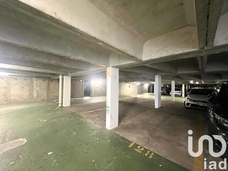 Parking - 60 m²