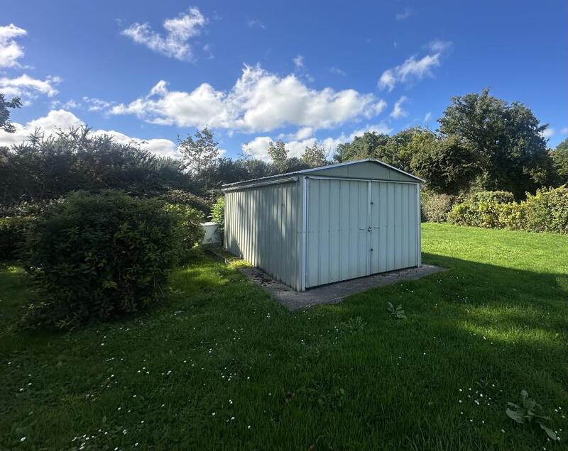 Pavillon - 273 m² - 6 pièces