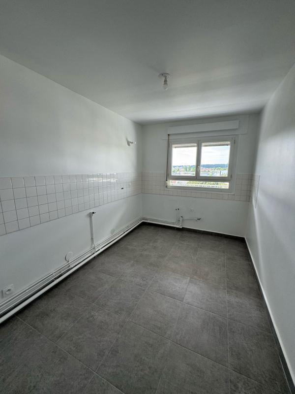 Appartement ancien - 60 m² - 3 pièces