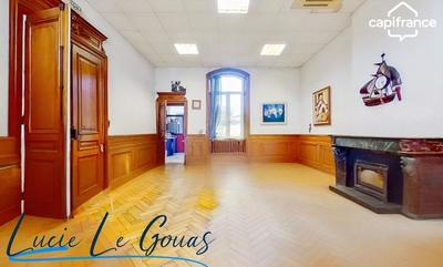 Appartement bourgeois - 137 m² - 3 pièces