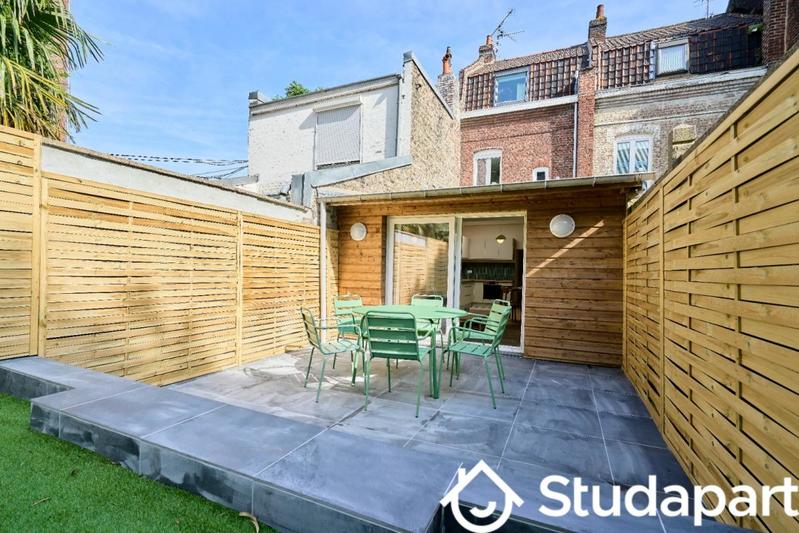 Chambre - 10 m² - 1 pièce