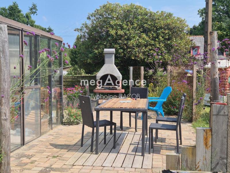 Maison - 172 m² - 8 pièces