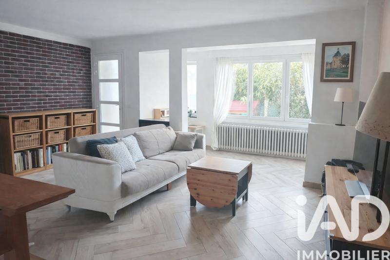 Maison - 121 m² - 6 pièces