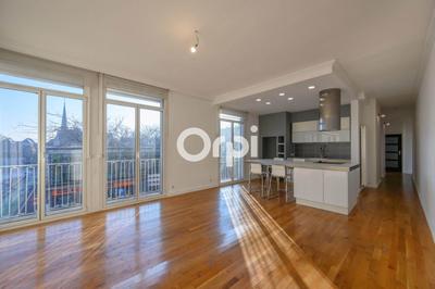 Appartement - 80 m² - 3 pièces