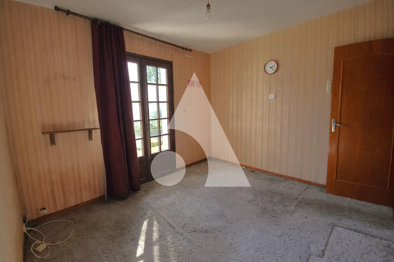 Maison - 104 m² - 7 pièces