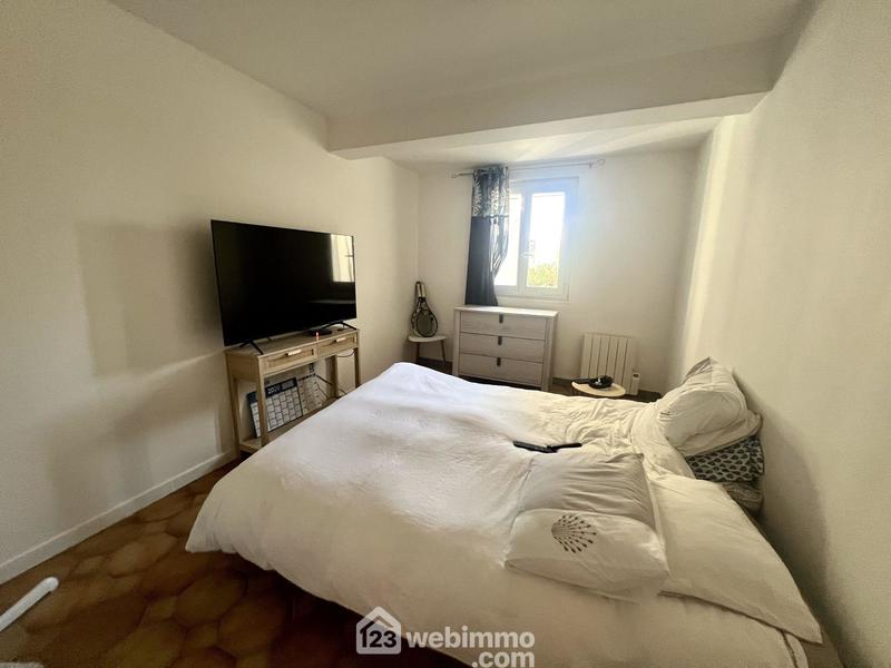 Maison - 339 m² - 12 pièces