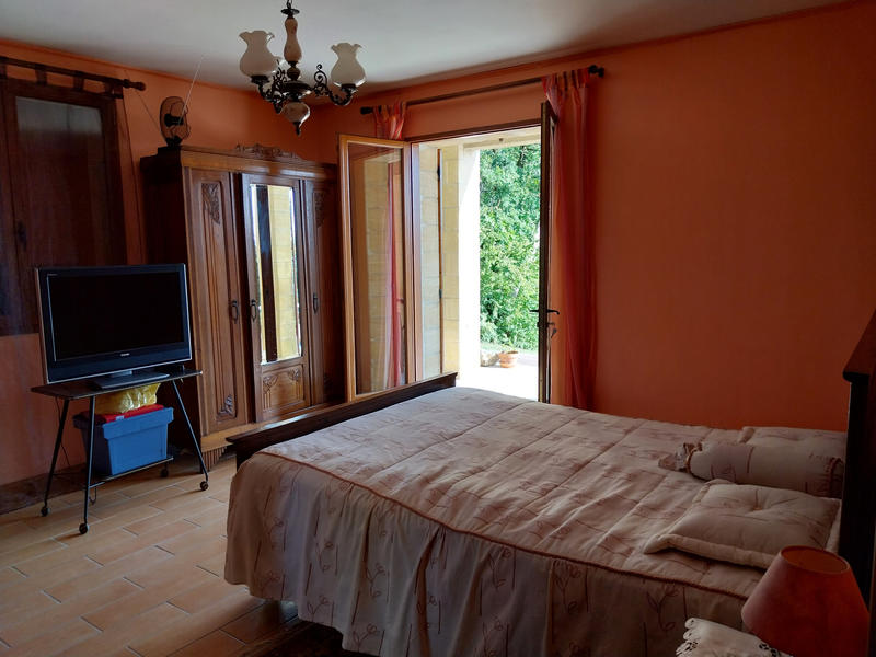 Maison - 239 m² - 8 pièces