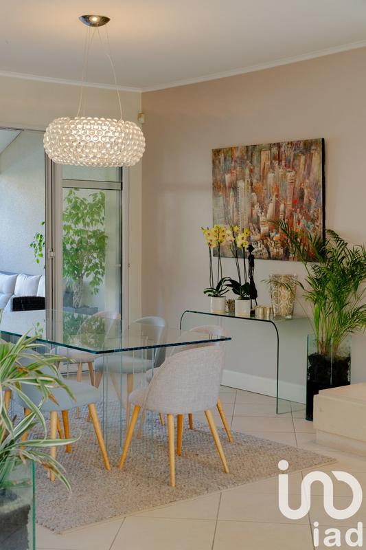 Maison - 193 m² - 6 pièces