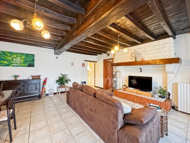 Maison - 95 m² - 5 pièces
