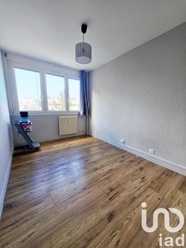 Appartement - 84 m² - 5 pièces